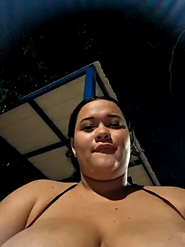 Show de Datoka_adrenaline na webcam