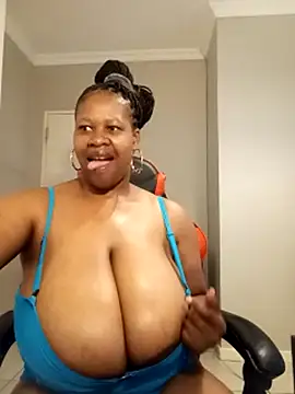 bustylisa1983 Live XXX-chat