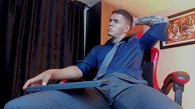 دردشة ALPHA_DOMINUS_ الجنسية المباشرة