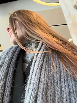 KishaMur élő XXX-chatje