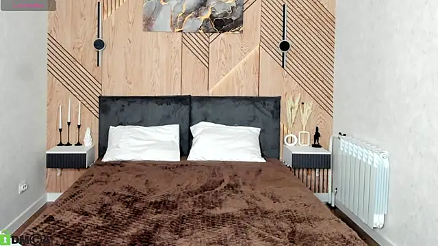 Živý XXX chat elise_robbie