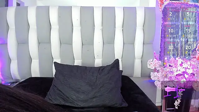 Онлайн чат XXX IsaDiiaz