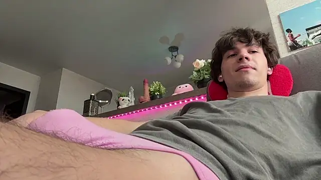 Jeremy1Scott Live XXX-Chat