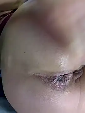 Онлайн чат XXX estrella_tasty