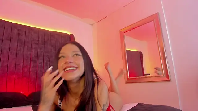 Show modela Zoe_Banx na web-kameri