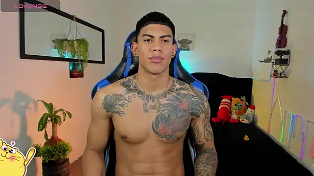 Show modela Damian_latinxxx na web-kameri