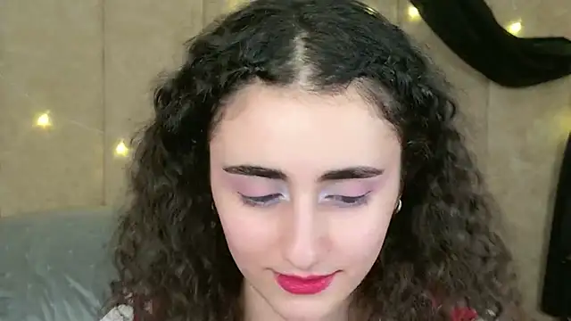 Susan_Fors – Naživo XXX chat