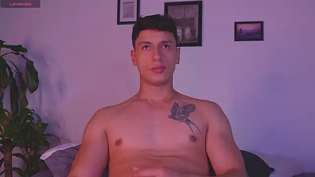 I_Gabriel লাইভ XXX চ্যাট