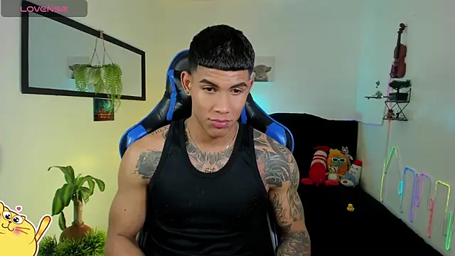 Czat XXX na żywo – Damian_latinxxx