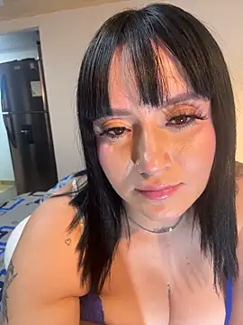 emily_acorn Chat XXX in diretta