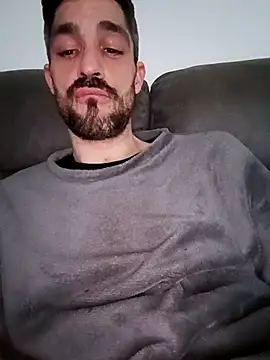 ricardo34mlg webcam show