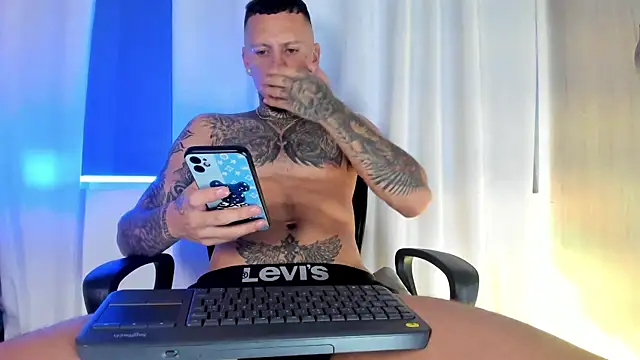 Kings_Ultimate Webcam-Show