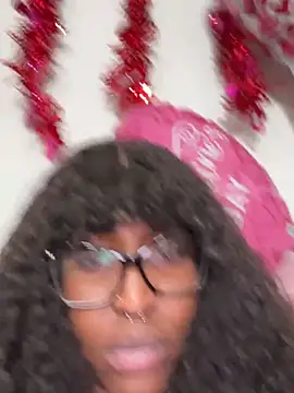 DaisyMynx's Live XXX Chat