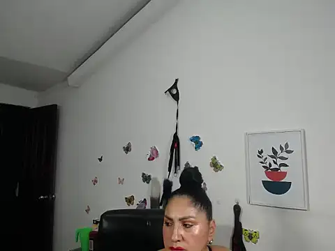 mature_bigboobs10's Live XXX Chat