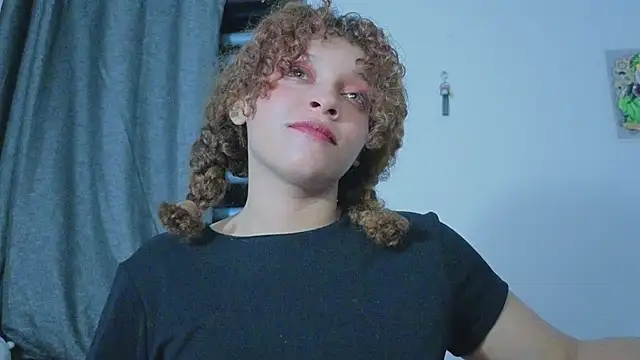 แชท XXX สดของ Ada_gales_