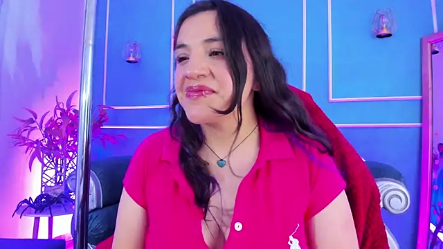 TaraTaylorr Chat XXX live