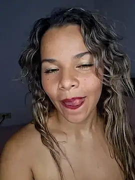 دردشة pamela_Tiny الجنسية المباشرة