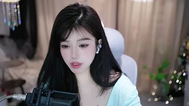 Cecilyのウェブカメラショー