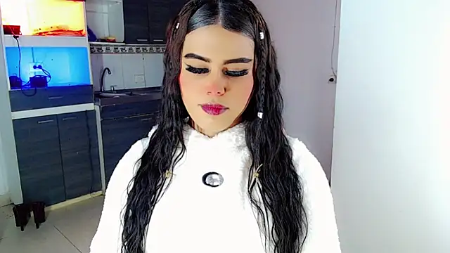 Baspolit_Snow77: διαδικτυακό σόου στην κάμερα