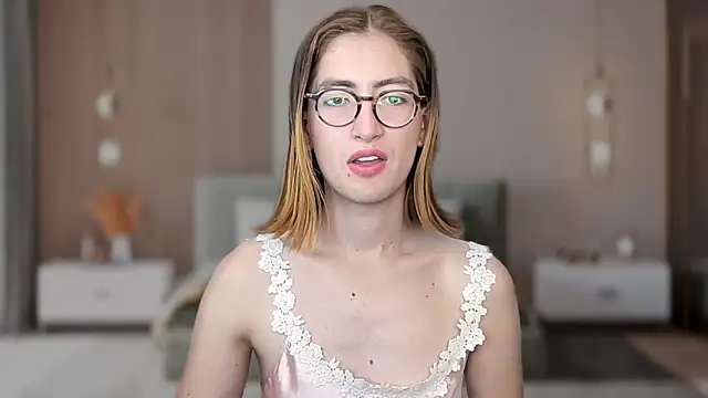 Chat +18 de rousseblossom ao vivo