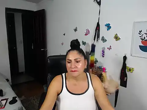 دردشة mature_bigboobs10 الجنسية المباشرة