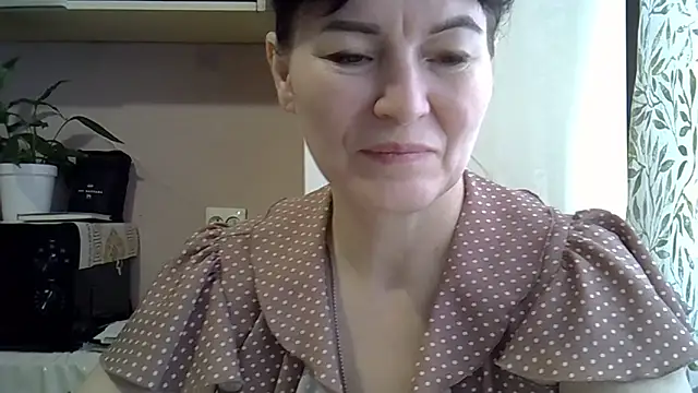 Krystal_82 élő XXX-chatje