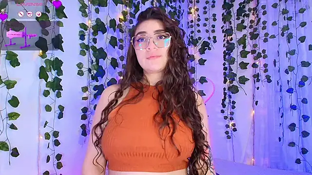 دردشة Samii_Evans الجنسية المباشرة