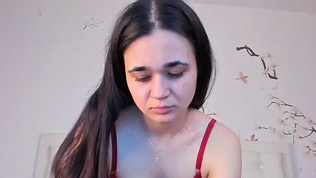 دردشة TinyBlair الجنسية المباشرة