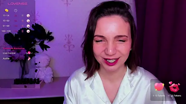 KindHazelHere_ Chat XXX in diretta