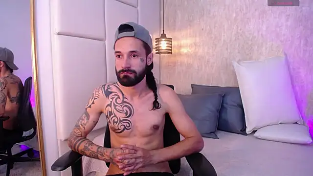 Hisoka_011's Live XXX Chat