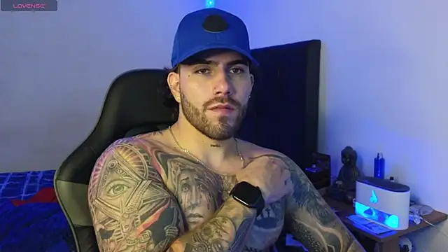 Živý XXX chat Ades_Lowe