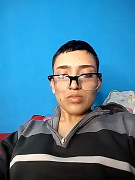 Živý XXX chat MichaelRossexxx