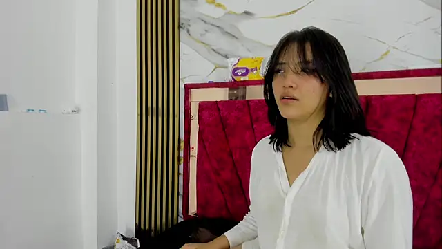 skaylar_95_mylove Adlı Modelin Canlı XXX Sohbeti