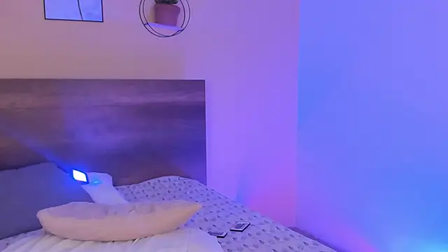 Angel_eros_ élő XXX-chatje