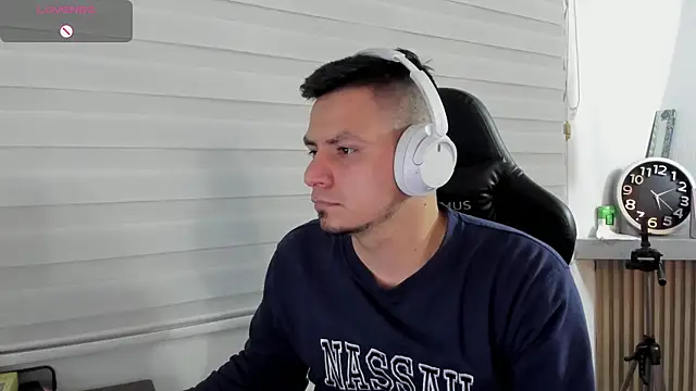 Rick_Adams élő XXX-chatje