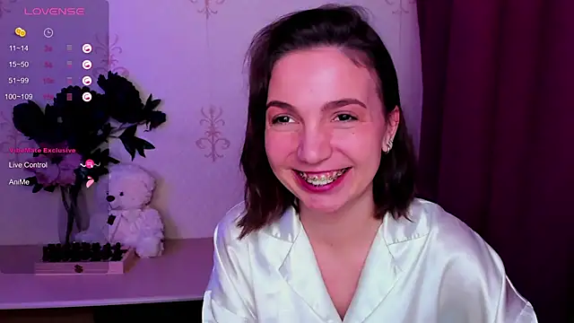 Chat +18 de KindHazelHere_ ao vivo