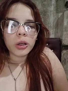 Luluu063i Chat XXX in diretta