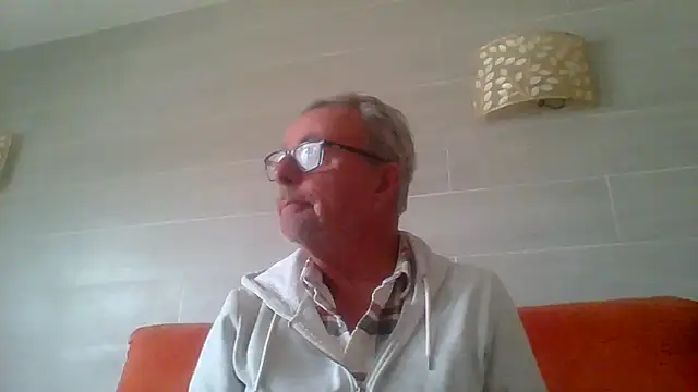 Chat +18 de tuggy59 ao vivo