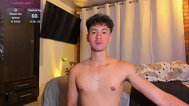 iam_logan Webcam show