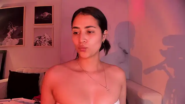 XXX chat uživo modela lara_madisson