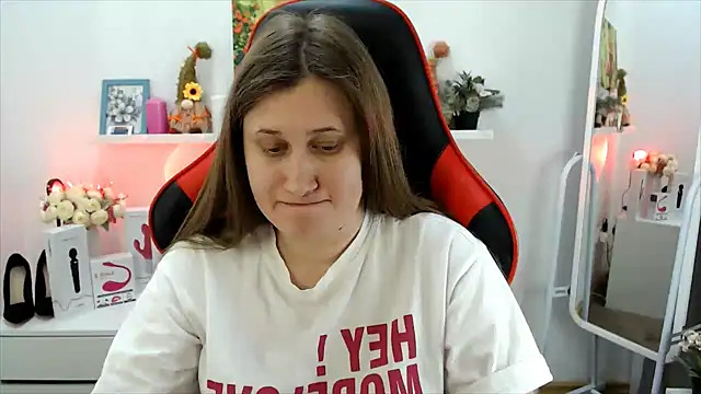 Lucky_Lana: онлайн-секс-чат