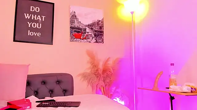 victoriazans' Live XXX Chat