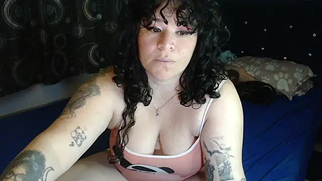 Živý XXX chat ANGELIQUE_KLANE