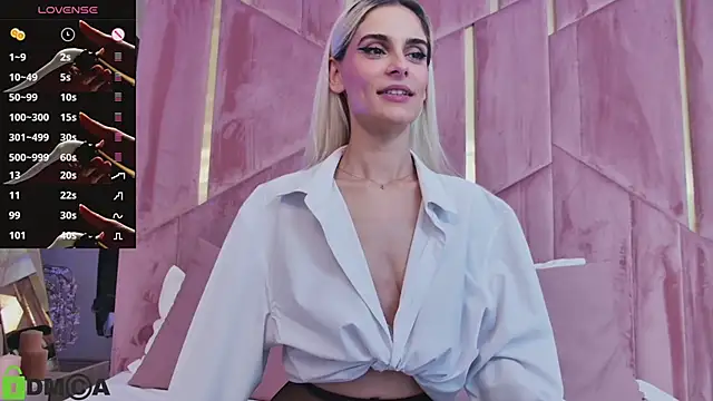 SelenaDaze Adlı Modelin Canlı XXX Sohbeti