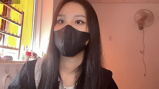 Tieu-May Chat XXX in diretta