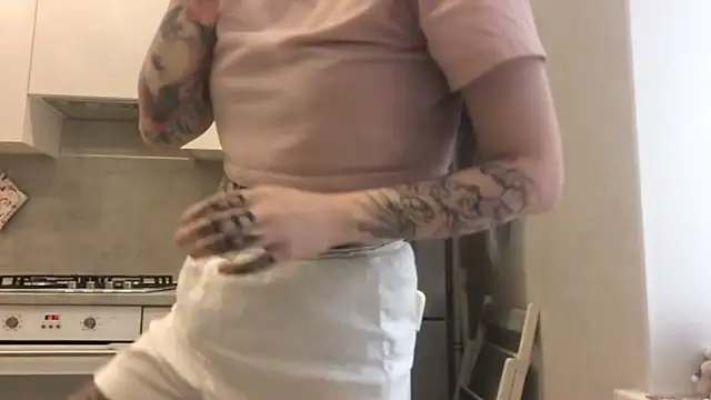 XXX chat uživo modela HighelikeGirl