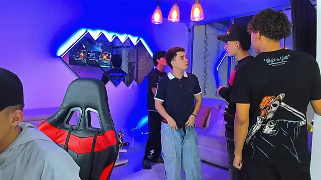 Houseofwarrios 现场XXX聊天