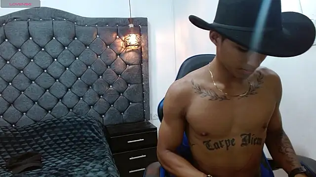 luka_big18's Webcam Show