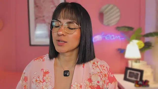 SoySaraa Live XXX-chat