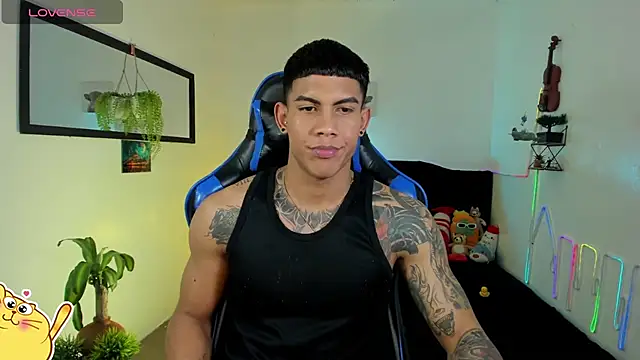 Damian_latinxxx Live XXX-chat